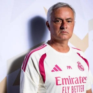 皇马2名边缘球员有望在西甲第3轮皇马vs马拉加，被穆帅安排首发