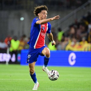 随着费兰双响救主+巴黎圣日耳曼2-2，摩纳哥1-0，法甲最新积分榜出炉