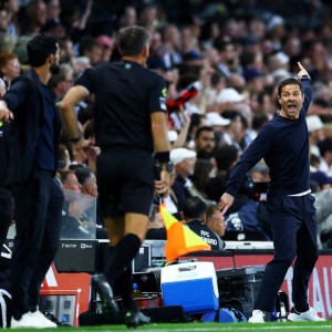 组图：英超-切尔西3-2富勒姆 2位前皇马主帅交锋